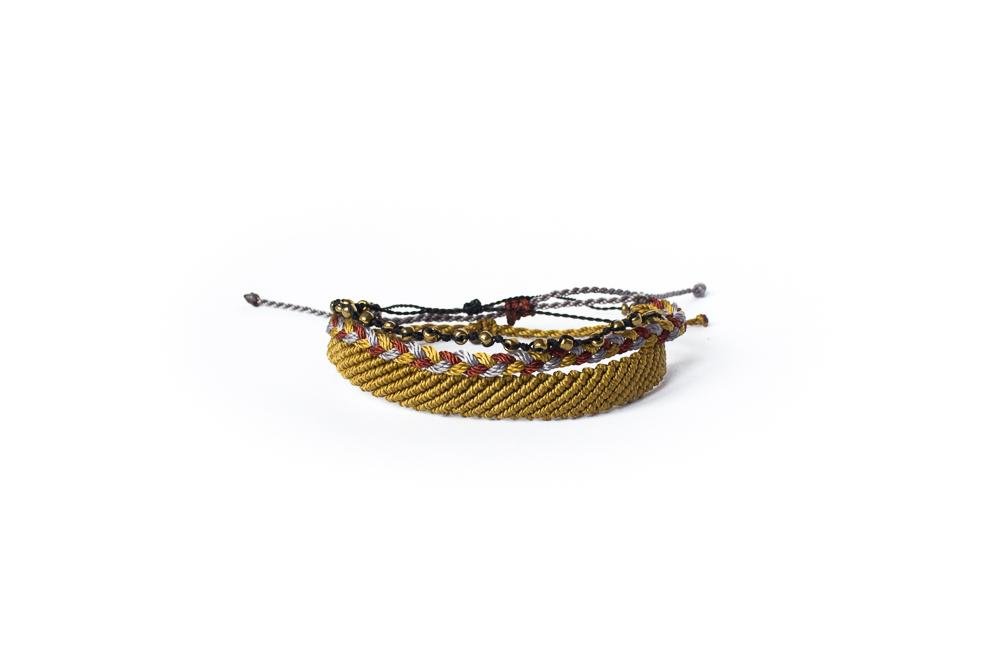 Kit Pulseiras Dourado Loja Hai