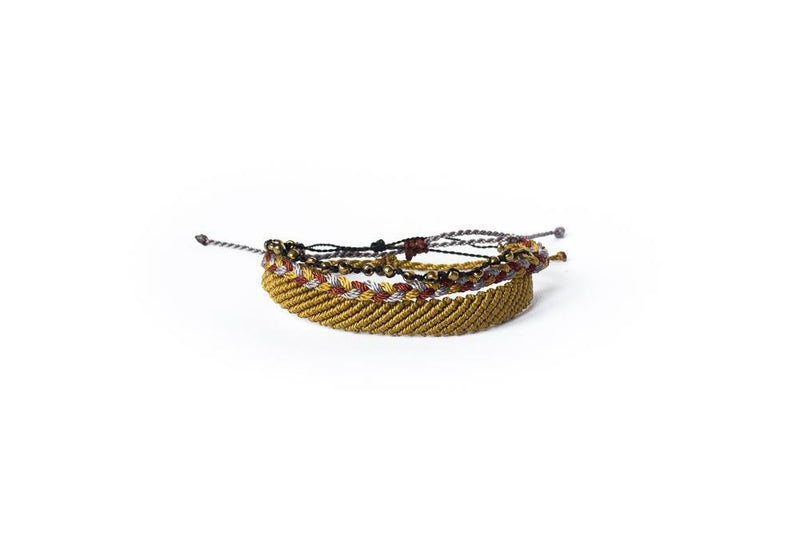 Kit Pulseiras Dourado Loja Hai